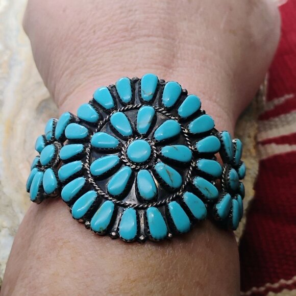 Vtg Native Michael Mendoza Zuni Needlepoint Turquoise Cluster Cuff Bracelet - Picture 3 of 11
